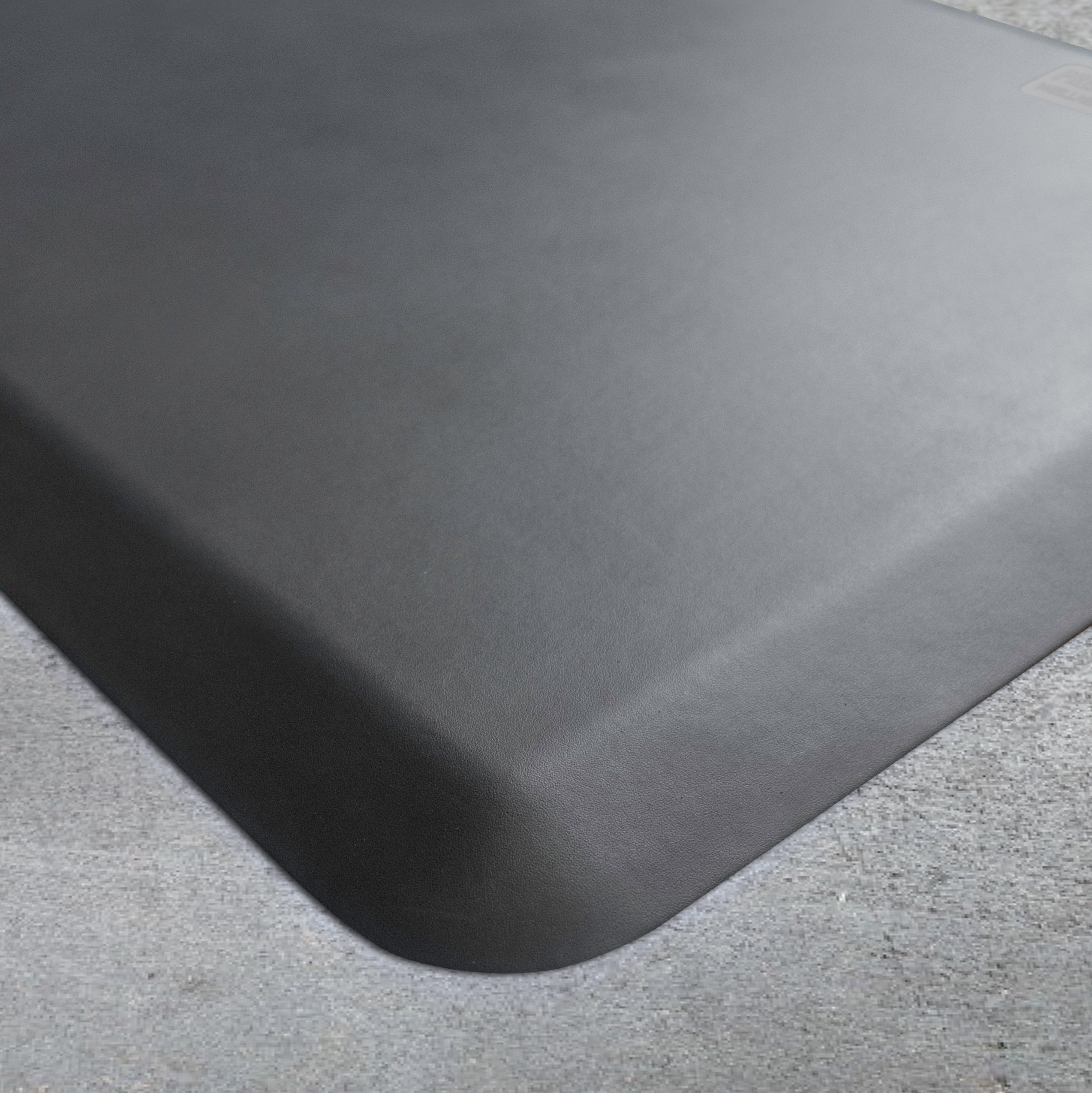 Gray Supreme Mat corner hero shot on concrete floor